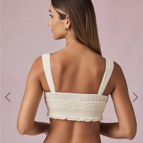 Coachella Festival Outfit - Oh Polly Ruffled Tie-Front Crop Top - Picture 3 of 3